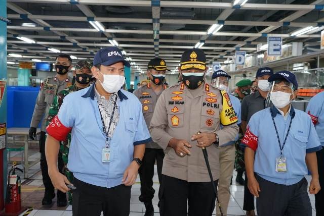 Kapolda Metro Awasi Protokol Kesehatan Di Kawasan Industri Ejip Cikarang