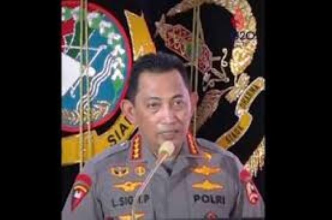Jokowi Perintahkan Kapolri Tindak Tegas Polisi Yang Merusak Kepercayaan Rakyat