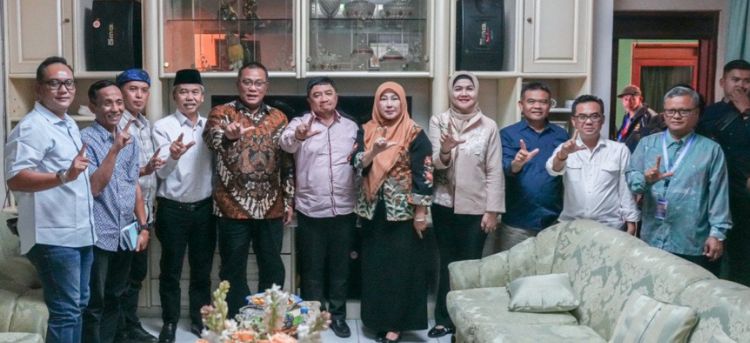 Menteri Jumhur Dorong Daerah Ubah Tantangan Lingkungan Jadi Peluang Ekonomi Berkelanjutan