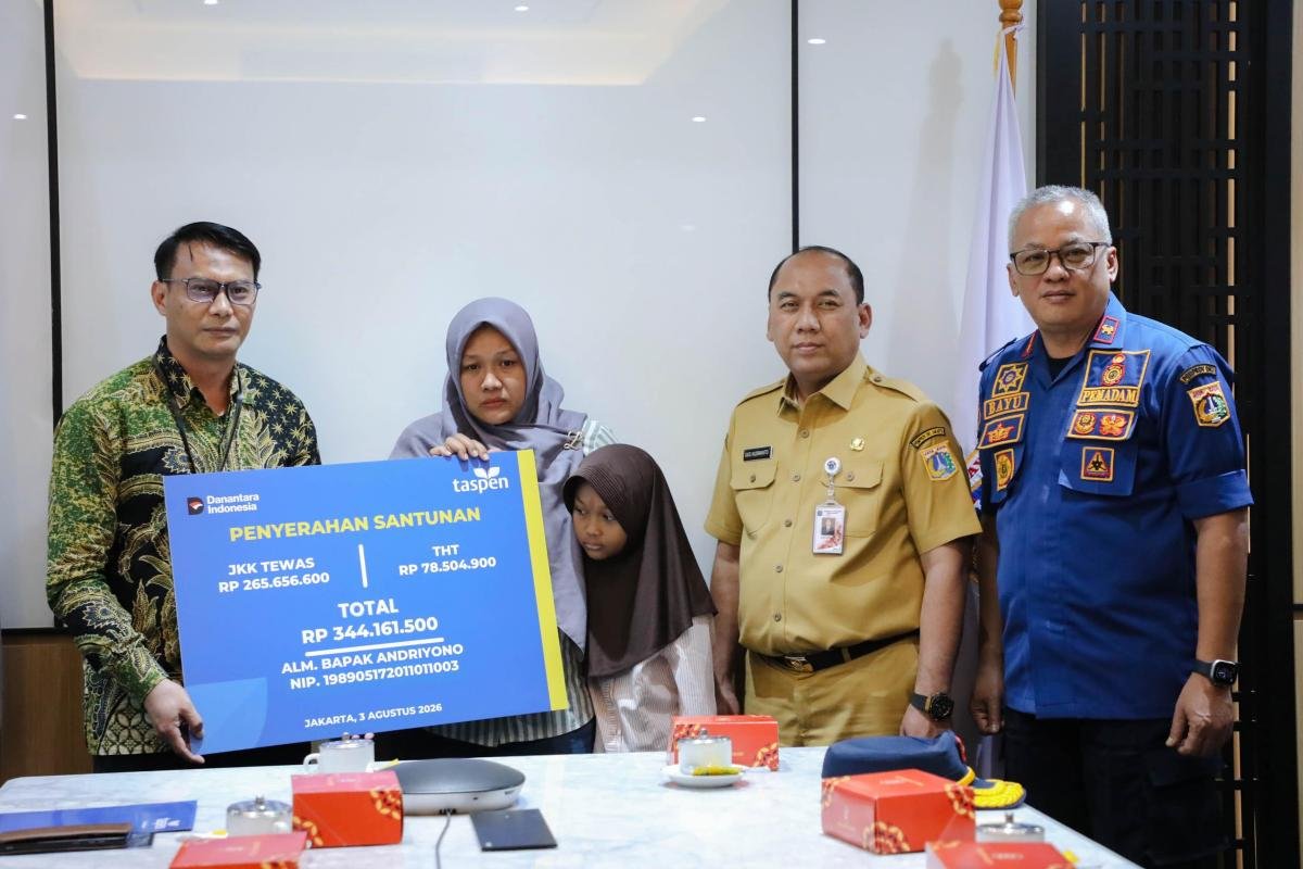 Petugas Damkar Jakarta Gugur Terima Kenaikan Pangkat Anumerta dan Santunan Rp344 Juta